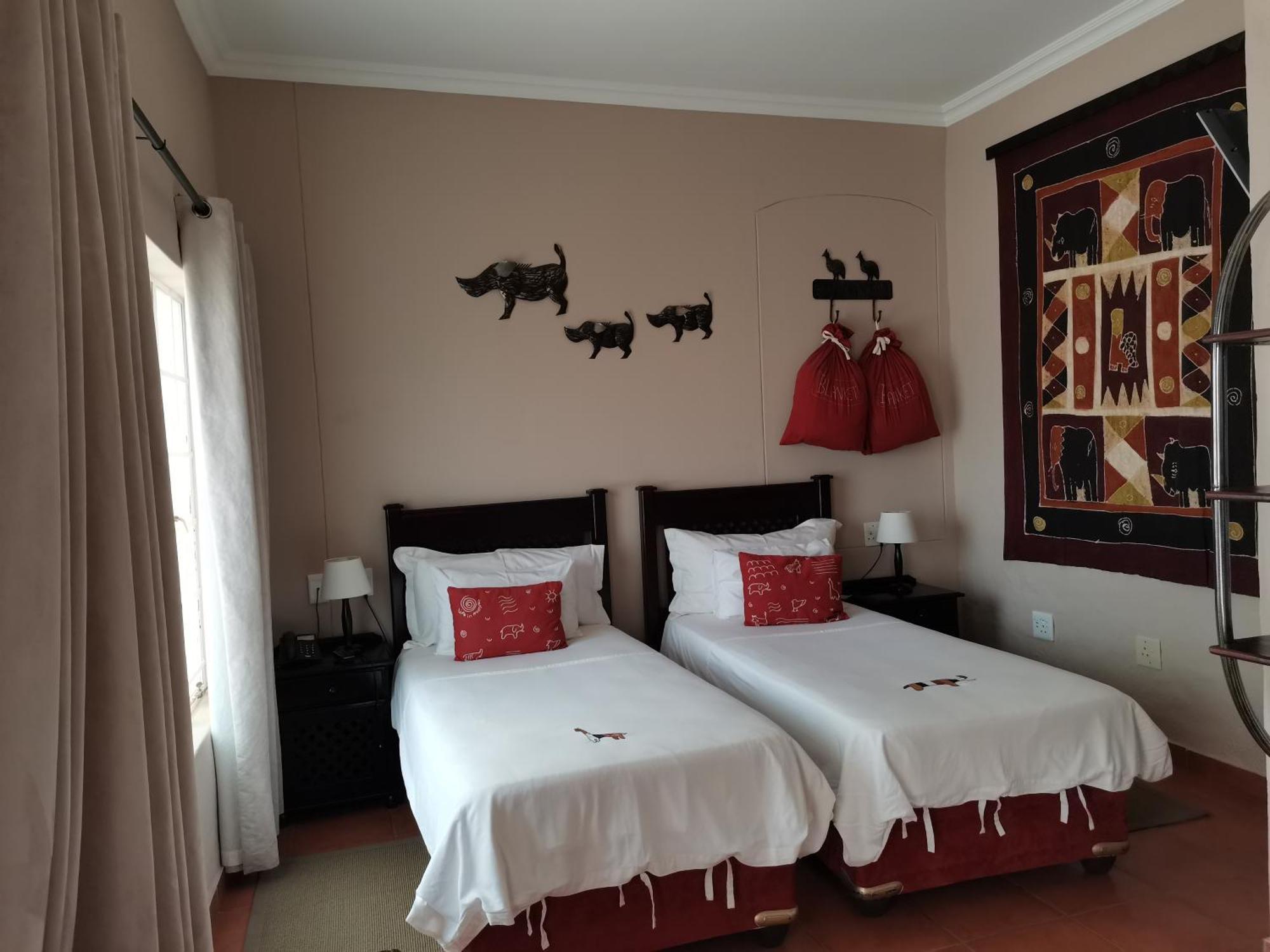 Londiningi Guesthouse Windhoek Exterior foto